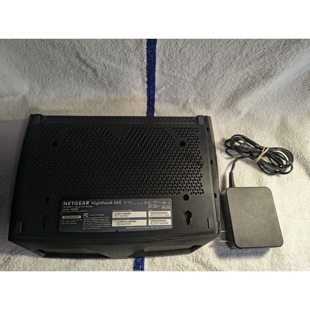 NETGEAR Nighthawk X6S AC4000 Tri-Band WiFi Router R8000P - Picture 7 of 7